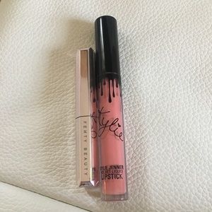 Kylie & Fenty Lipstick Bundle!